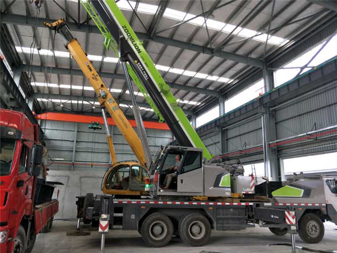 本溪市高空车出租需要注意哪些安全事项？